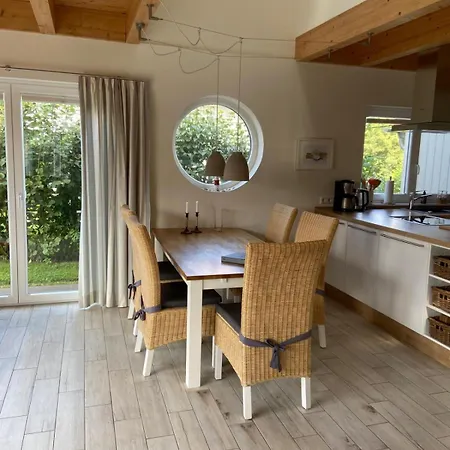 Rapsbluetenhaus Holiday home *